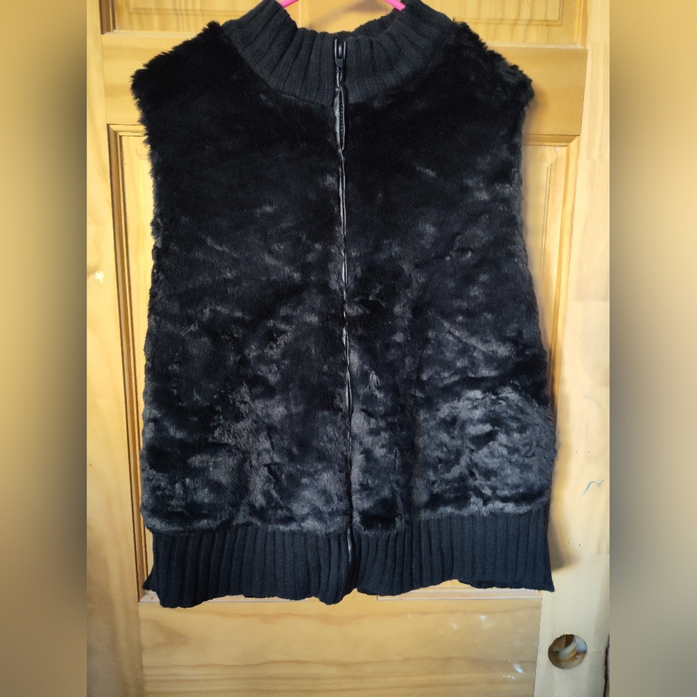 NWOT black furry black vest